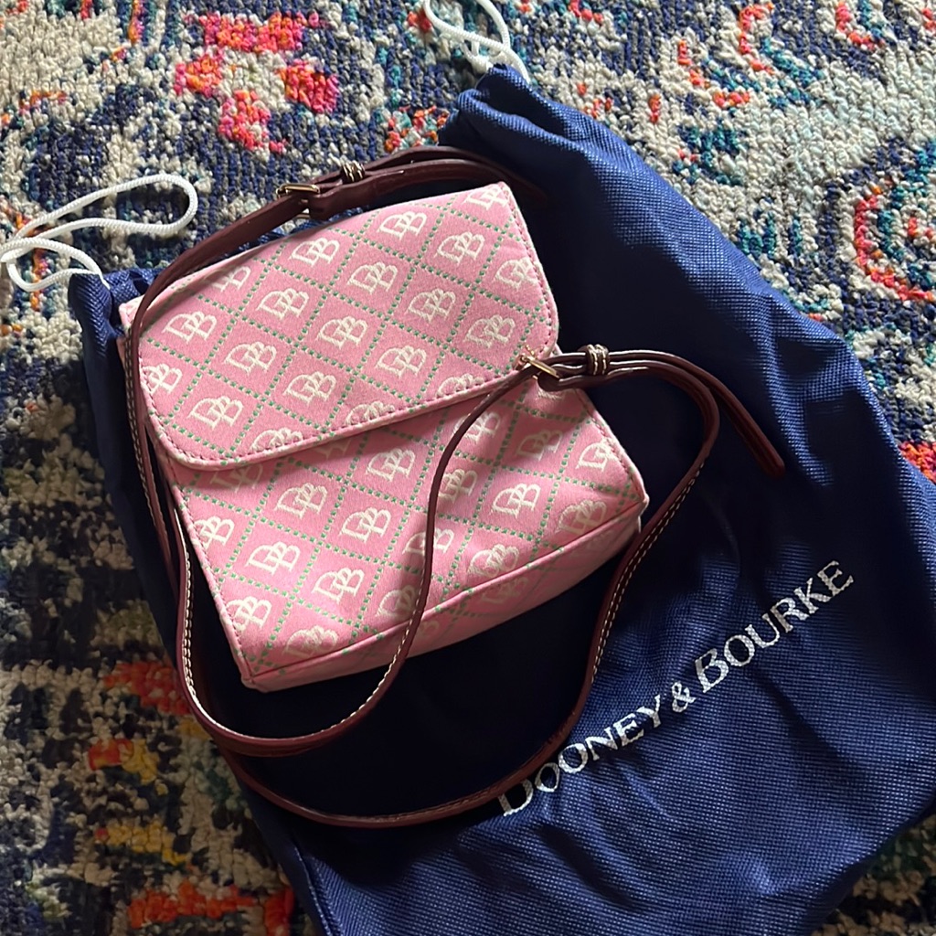 Brand New Dooney And Bourke Crossbody Bag